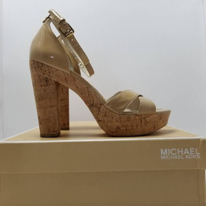 Michael Kors Camilla Platform Heels Sandals Patent Leather Straps Sz 9.5 M